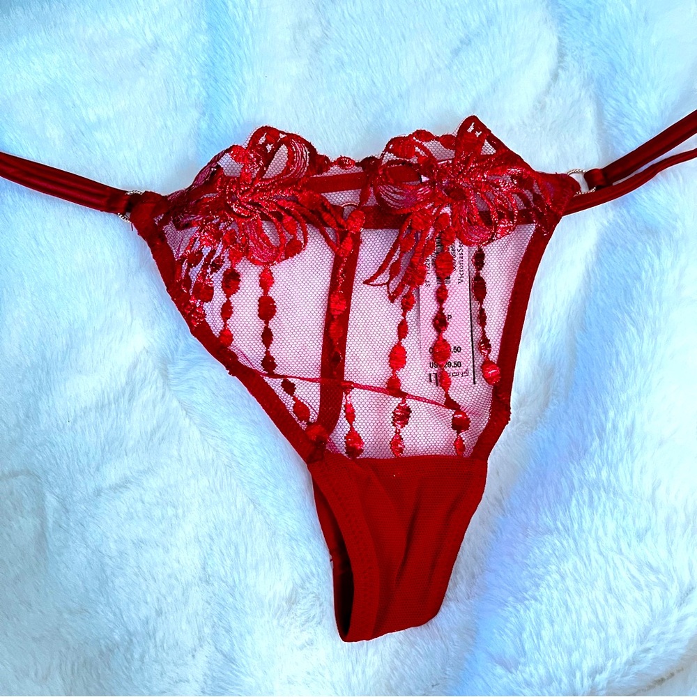 This one’s a must HAVE!